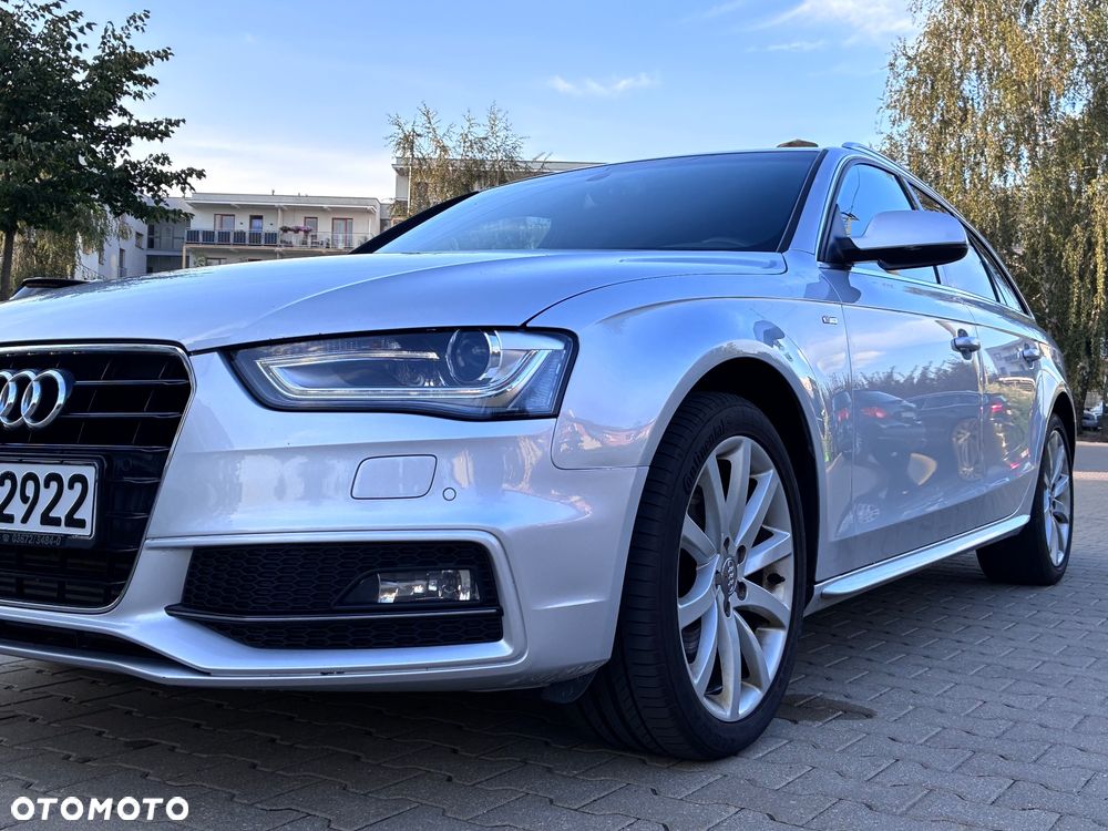 Audi A4 Avant 2.0 TDI DPF S line Sportpaket - 22