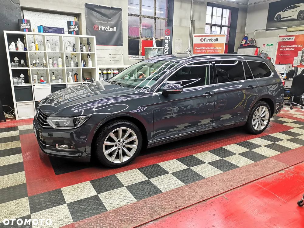 Volkswagen Passat 2.0 TDI SCR DSG Comfortline - 5