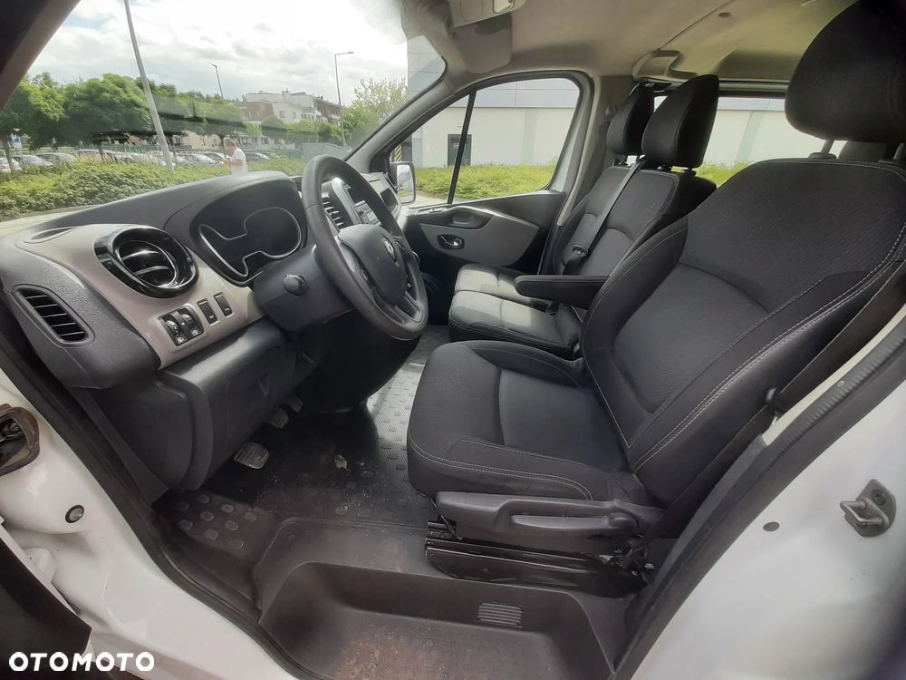 Renault Trafic - 11