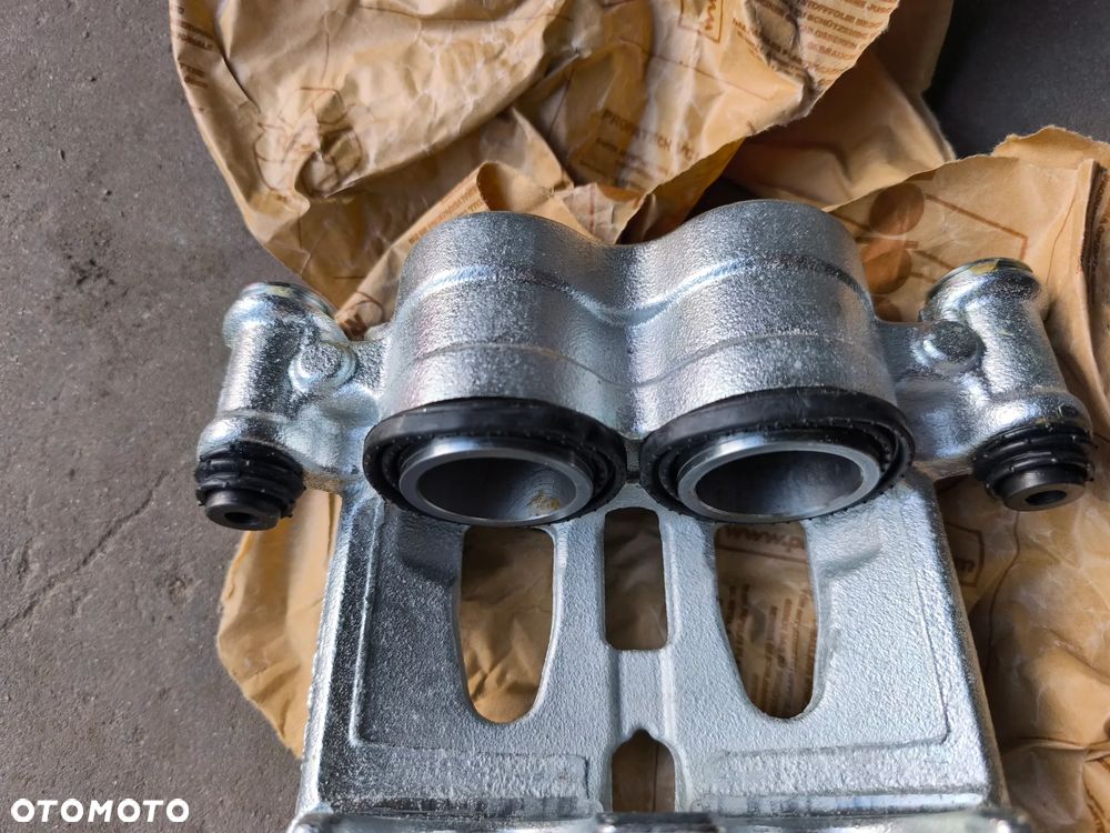 Zacisk prawy przód Sprinter 906 Crafter  A0044205683 Nowy - 4