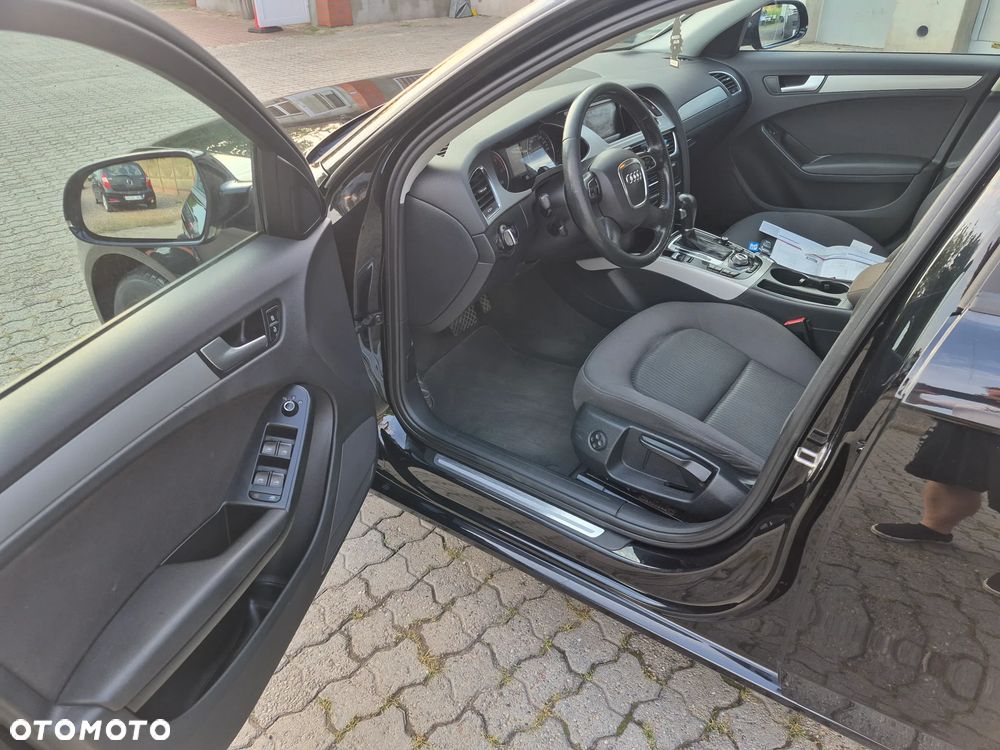 Audi A4 Avant - 9