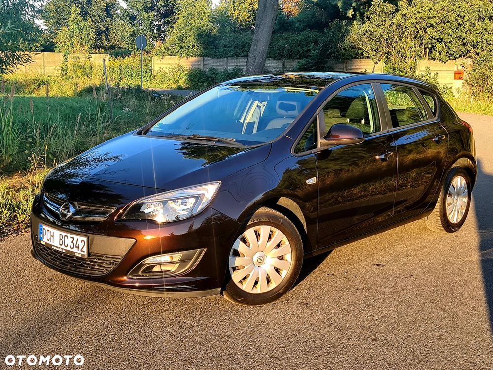 Opel Astra 1.6 Cosmo - 1