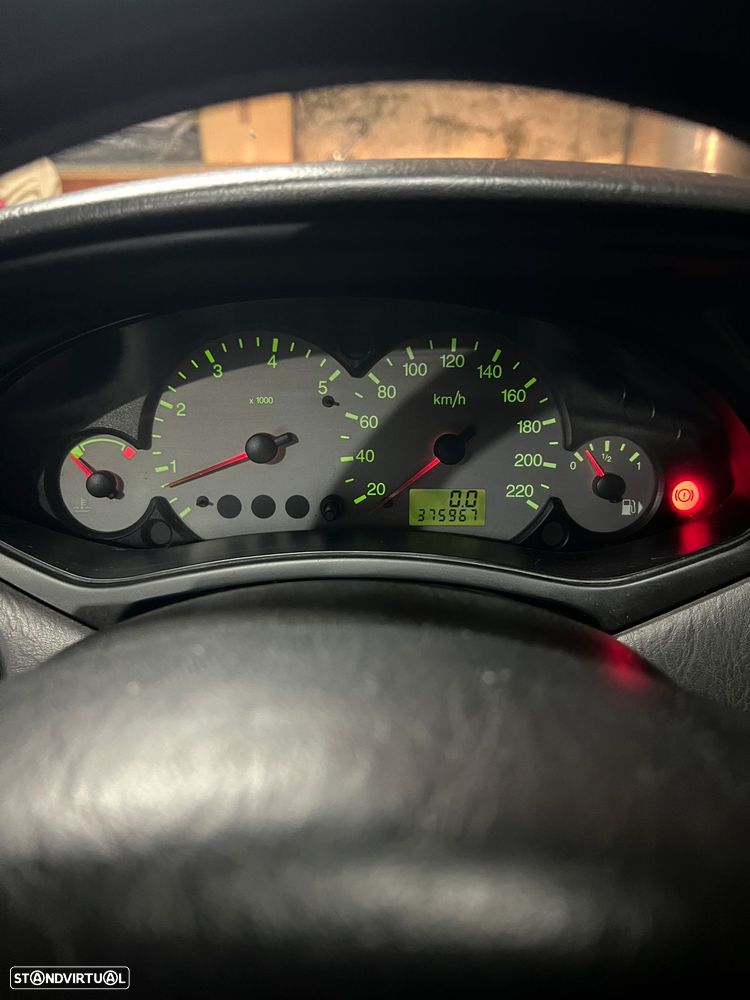 Ford Focus 1.8 TDdi Trend - 6