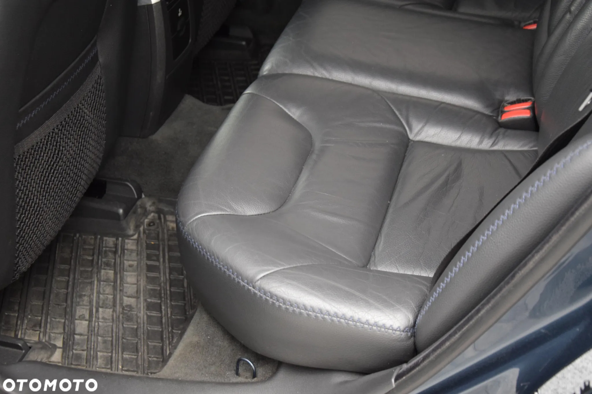 Volvo XC 70 D5 AWD Momentum - 21