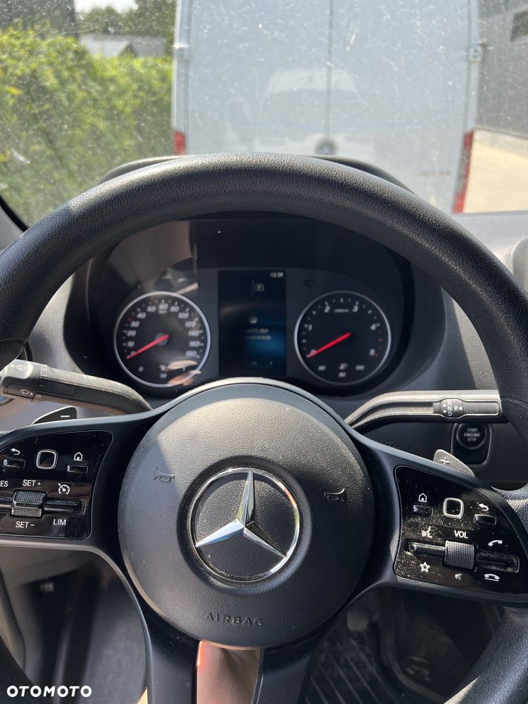Mercedes-Benz SPRINTER - 7
