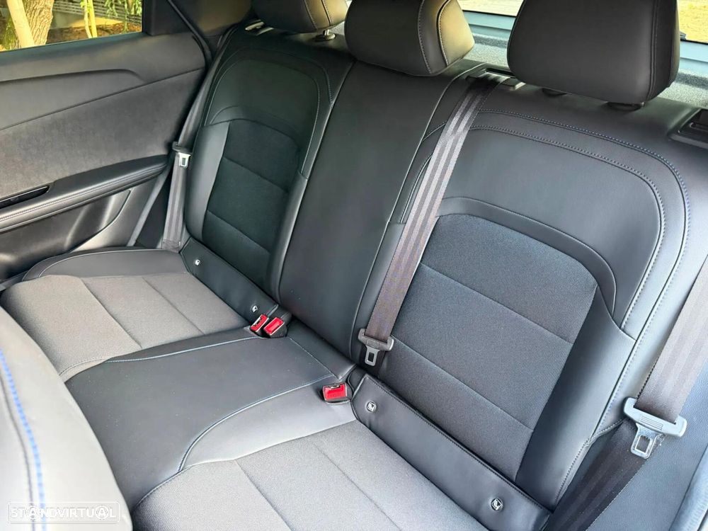 MG MG4 77 kWh Extended Range Luxury - 34