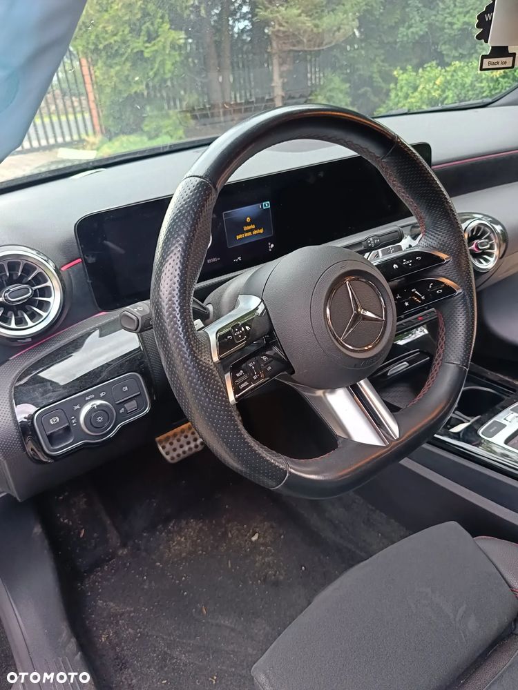 Mercedes-Benz Klasa A 200 AMG Line 7G-DCT - 17