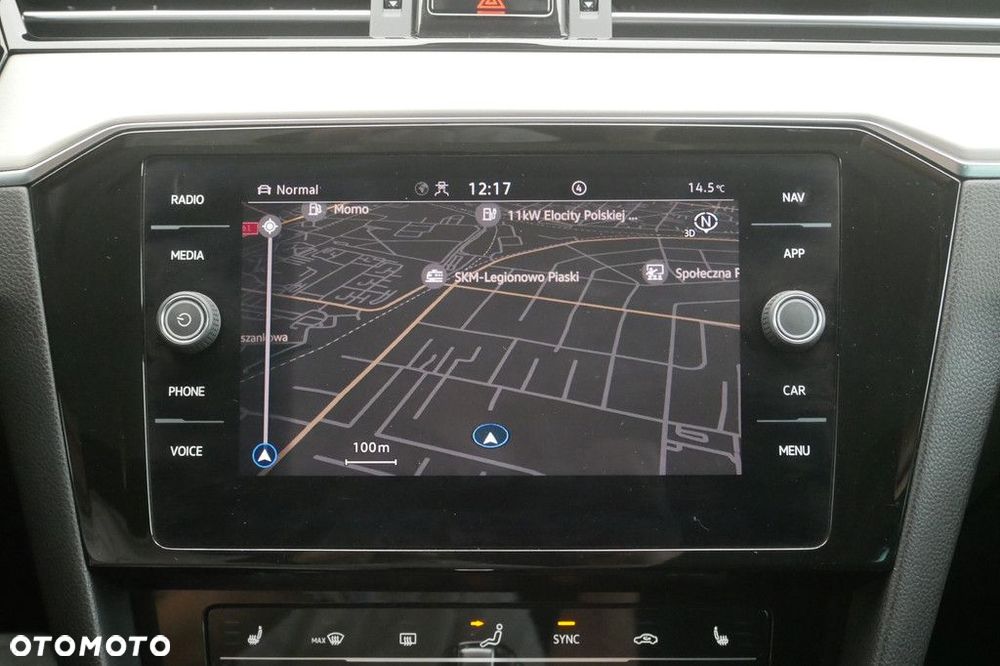 Volkswagen Passat Variant 2.0 TSI Elegance DSG - 24