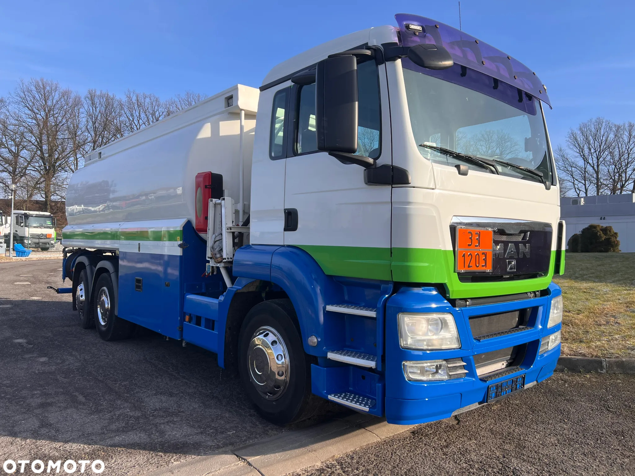 MAN TGS 26.360 cysterna benzyny - 2