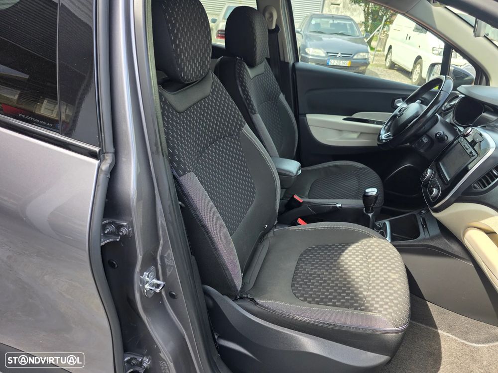 Renault Captur 0.9 TCE - 31