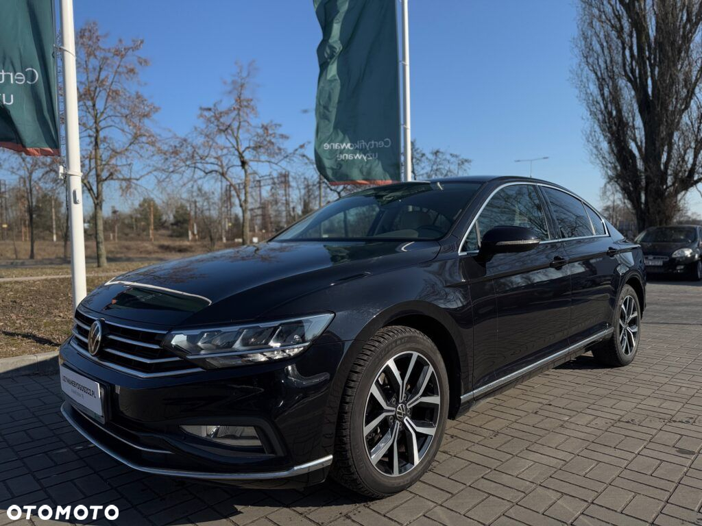 Volkswagen Passat 1.5 TSI EVO Elegance - 2