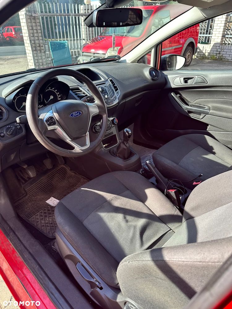 Ford Fiesta - 5