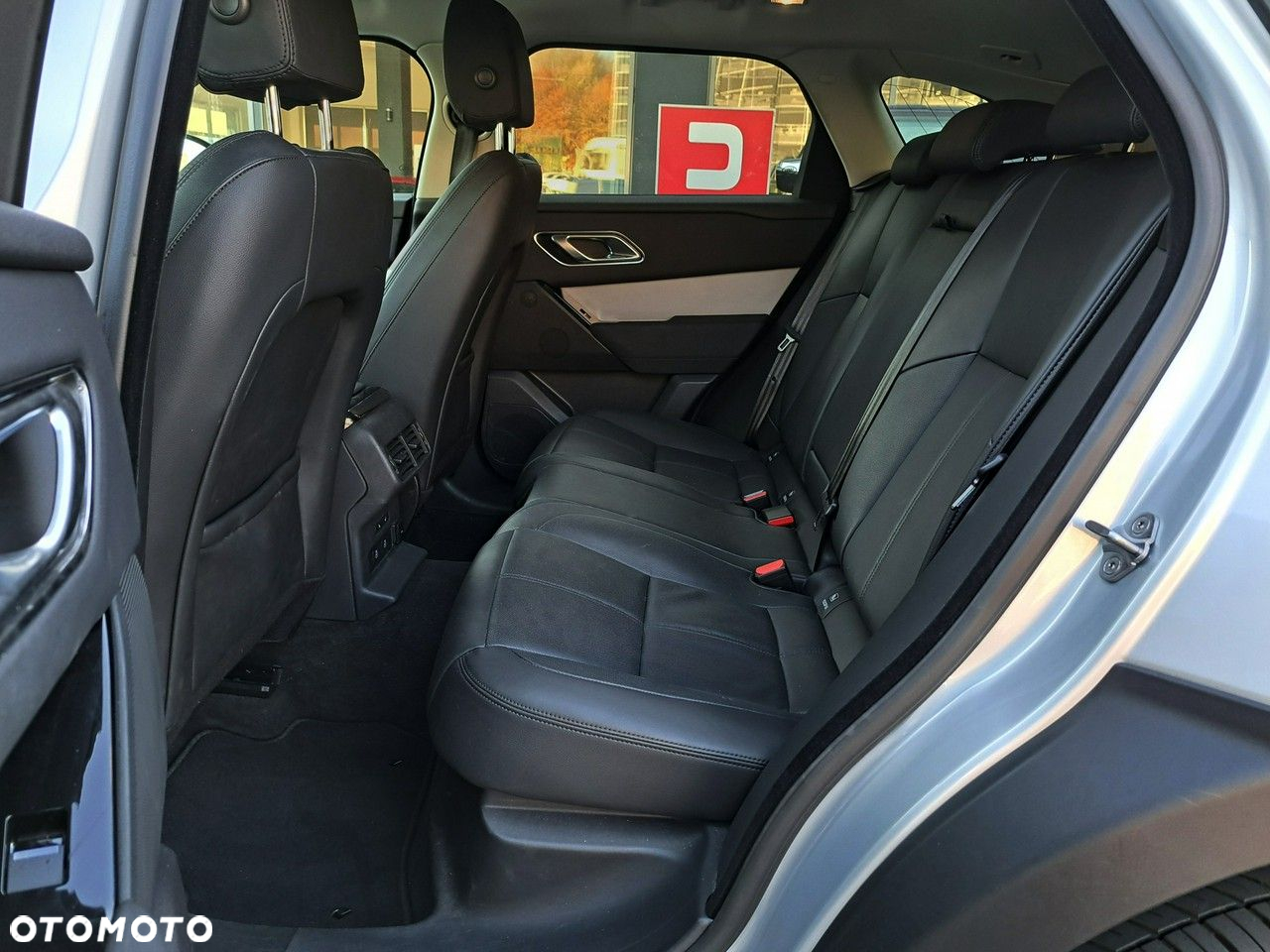 Land Rover Range Rover Velar - 17