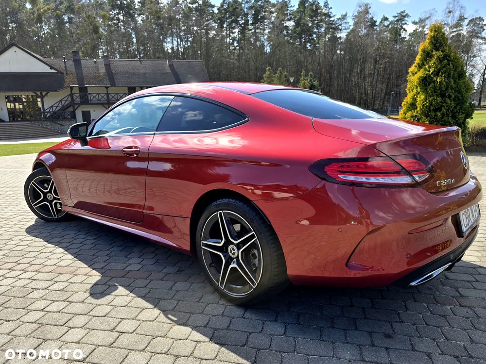 Mercedes-Benz Klasa C 220 d 4MATIC 9G-TRONIC - 21