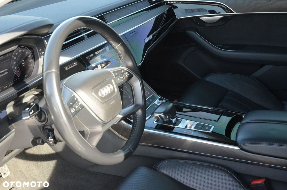 Audi A8 - 28