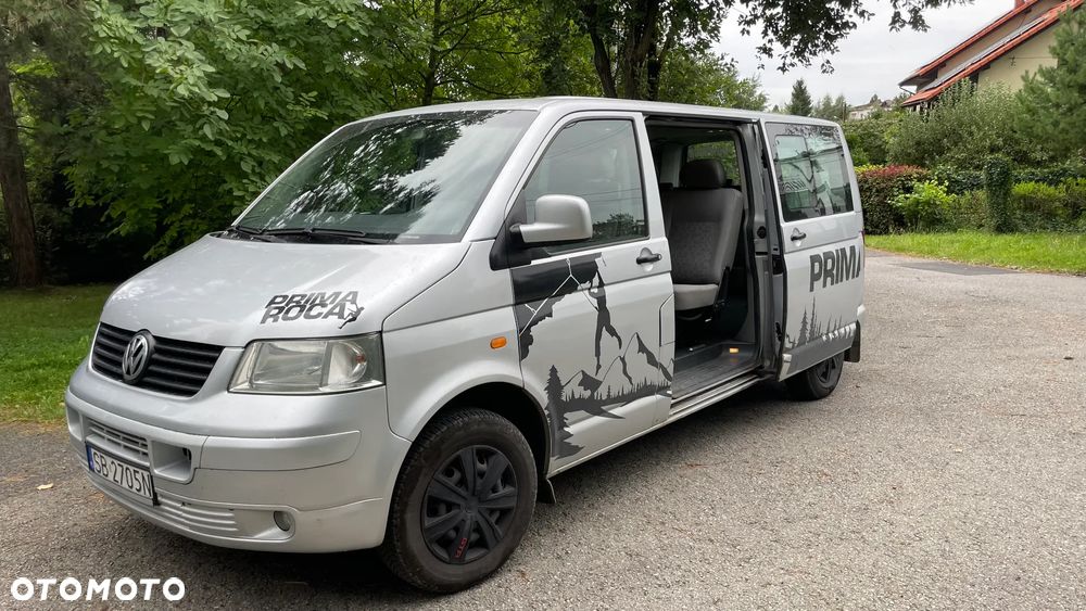 Volkswagen Caravelle - 7
