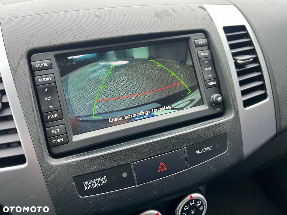 Peugeot 4007 HDI FAP 7-Sitzer Platinum - 15