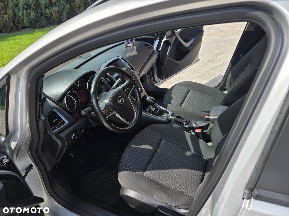 Opel Astra 1.7 CDTI Enjoy - 11
