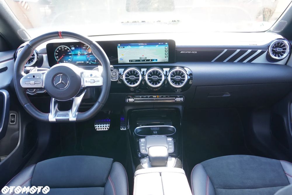 Mercedes-Benz CLA AMG 35 4Matic B AMG Speedshift 7G-DCT - 8