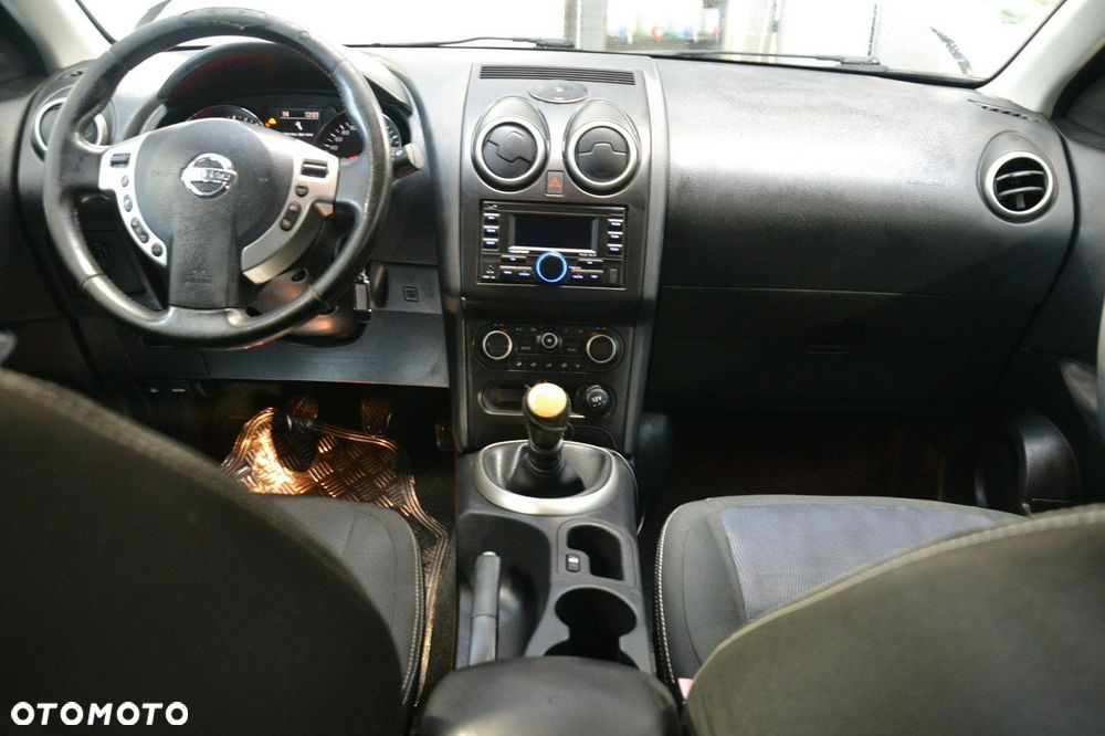 Nissan Qashqai - 17