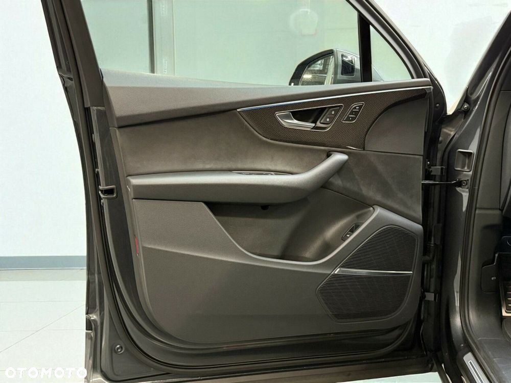 Audi SQ7 TFSI Quattro Tiptronic - 17