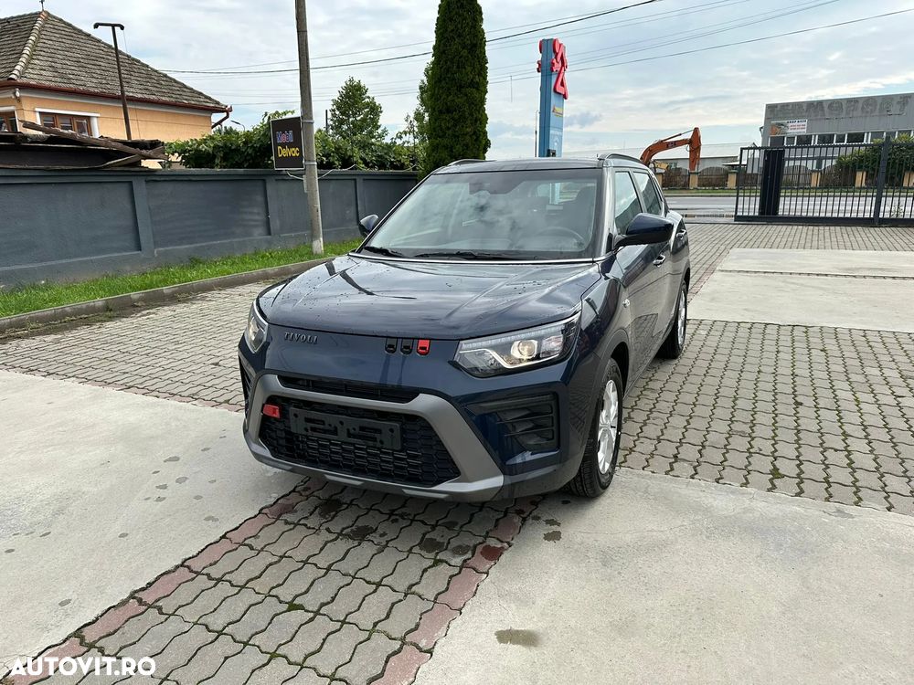 SsangYong Tivoli - 1
