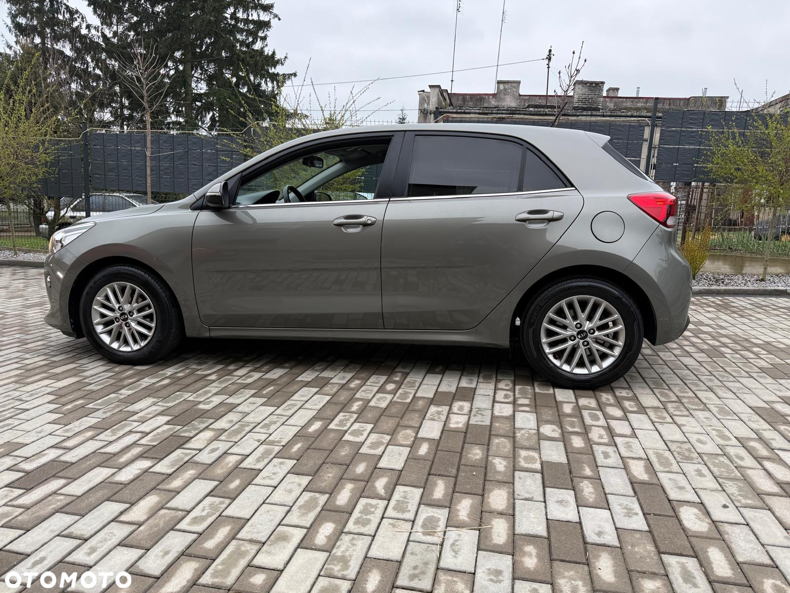 Kia Rio 1.2 L Business Line - 5