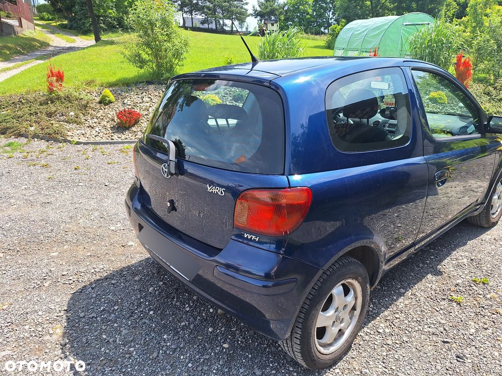 Toyota Yaris - 7
