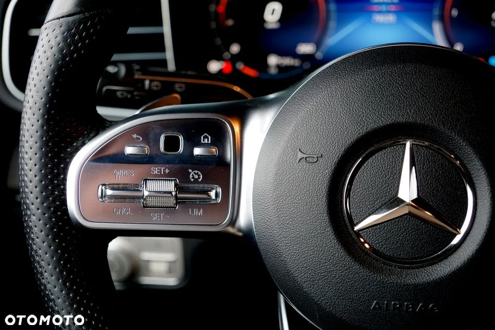 Mercedes-Benz GLE 300 d 4Matic 9G-TRONIC AMG Line - 31