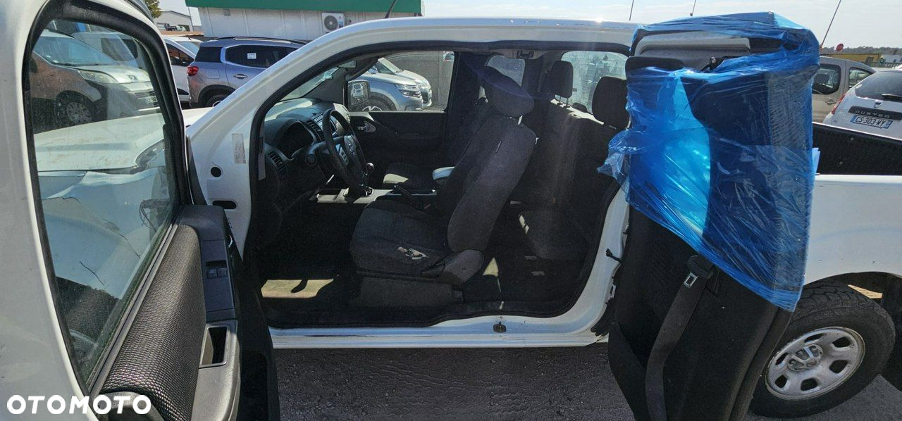 Nissan Navara - 20