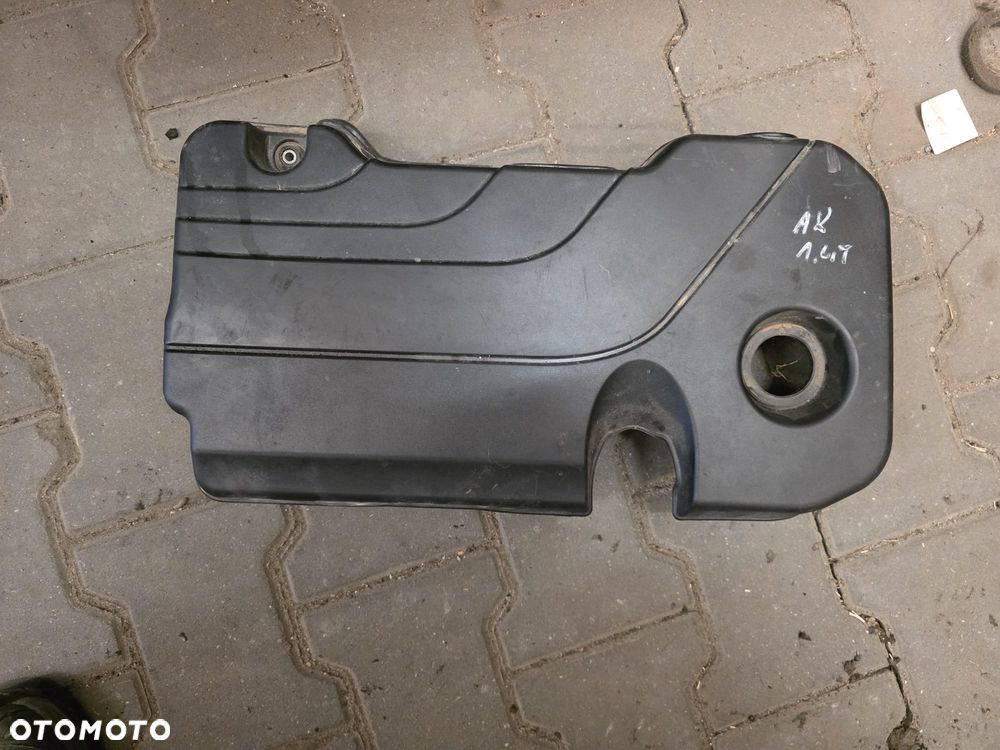 OPEL ASTRA K OSŁONA POKRYWA SILNIKA GÓRNA 1.4T 12677173 - 1