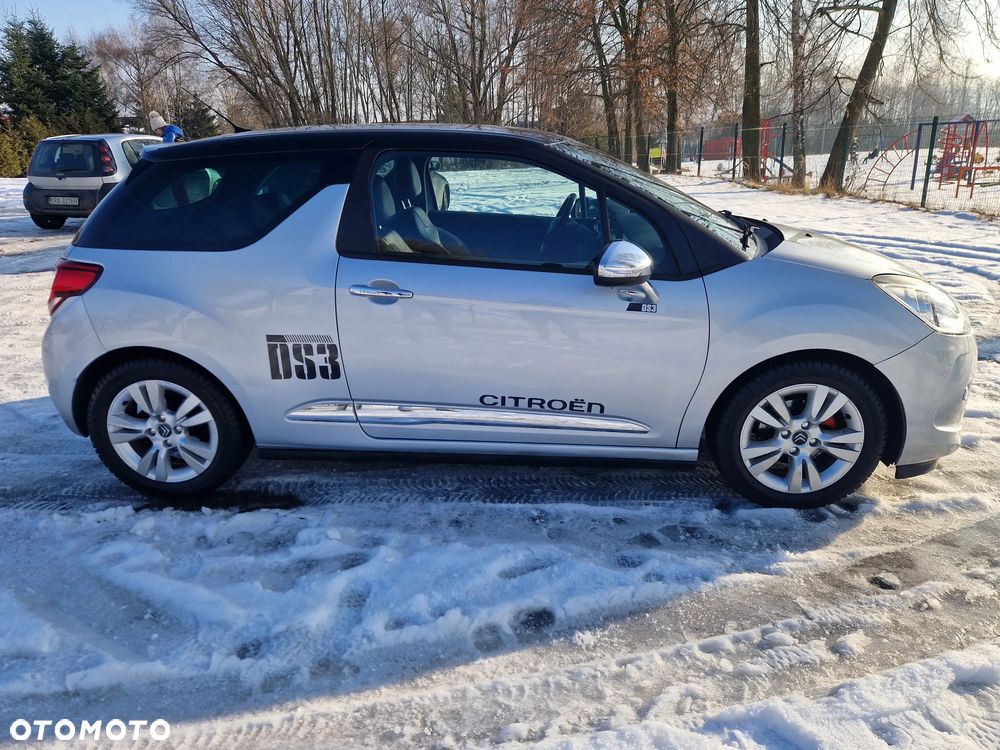 Citroën DS3 HDi 90 FAP SoChic - 7
