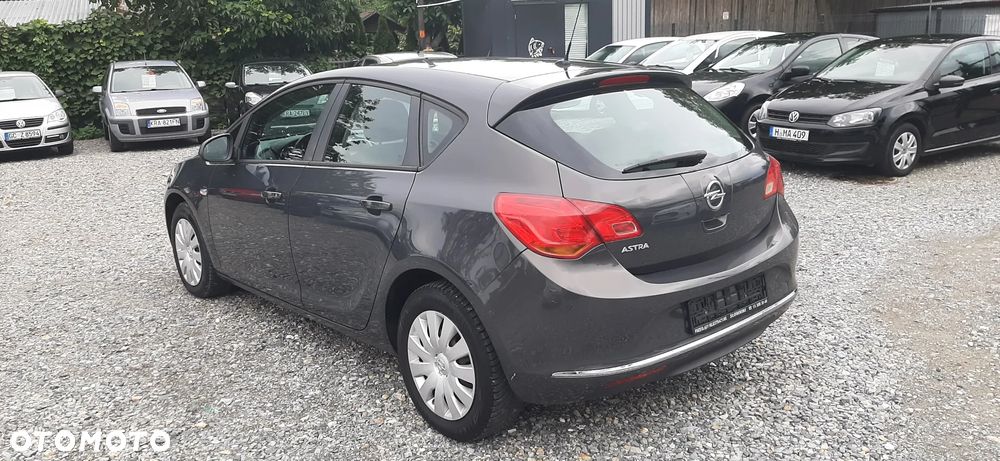 Opel Astra - 14