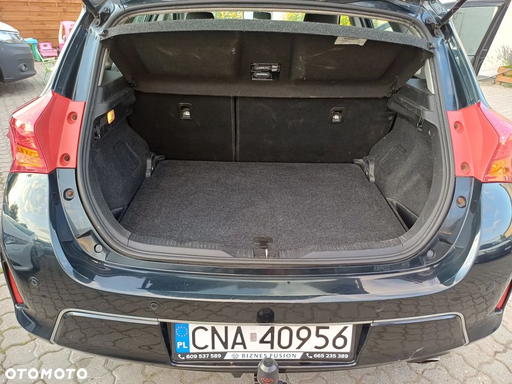 Toyota Auris 1.6 Premium - 37