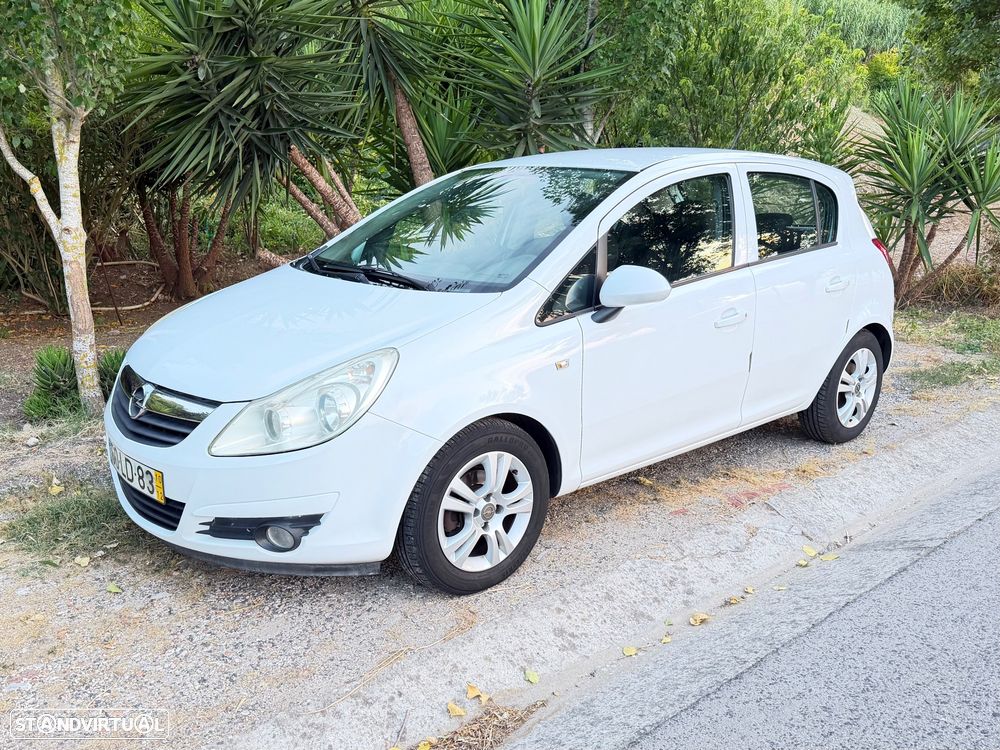 Opel Corsa 1.2 Enjoy - 1