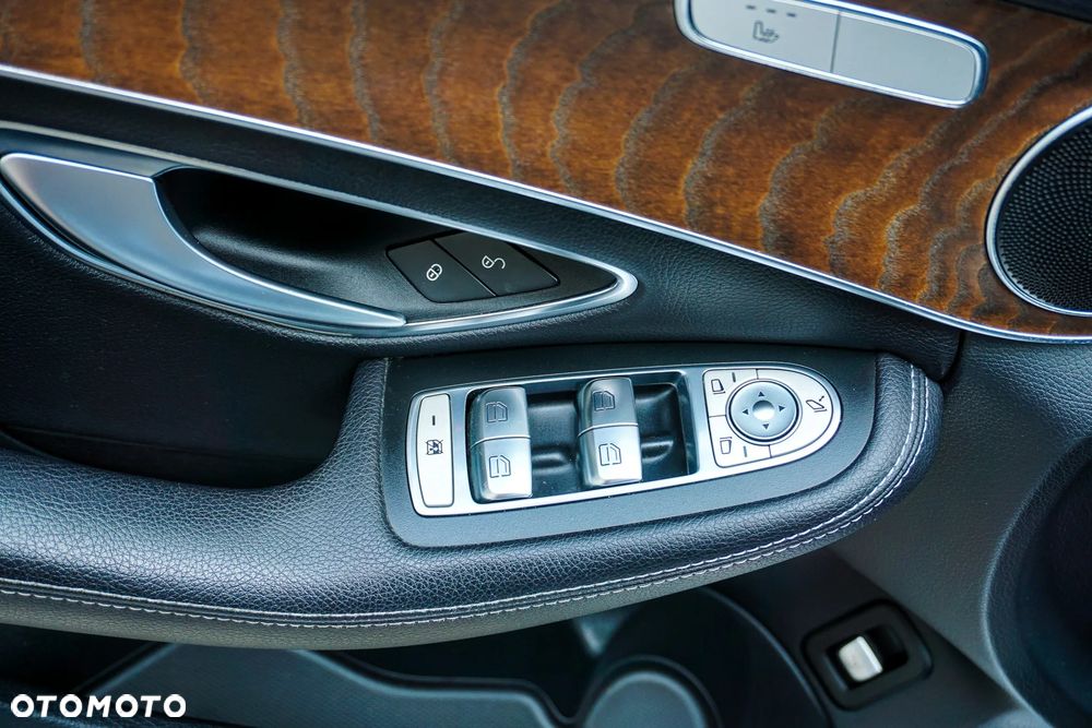 Mercedes-Benz Klasa C 200 7G-TRONIC Avantgarde - 23