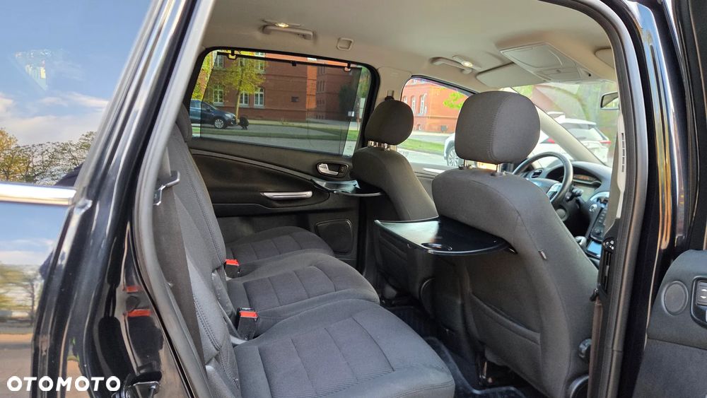 Ford S-Max 2.0 TDCi DPF Titanium X - 19