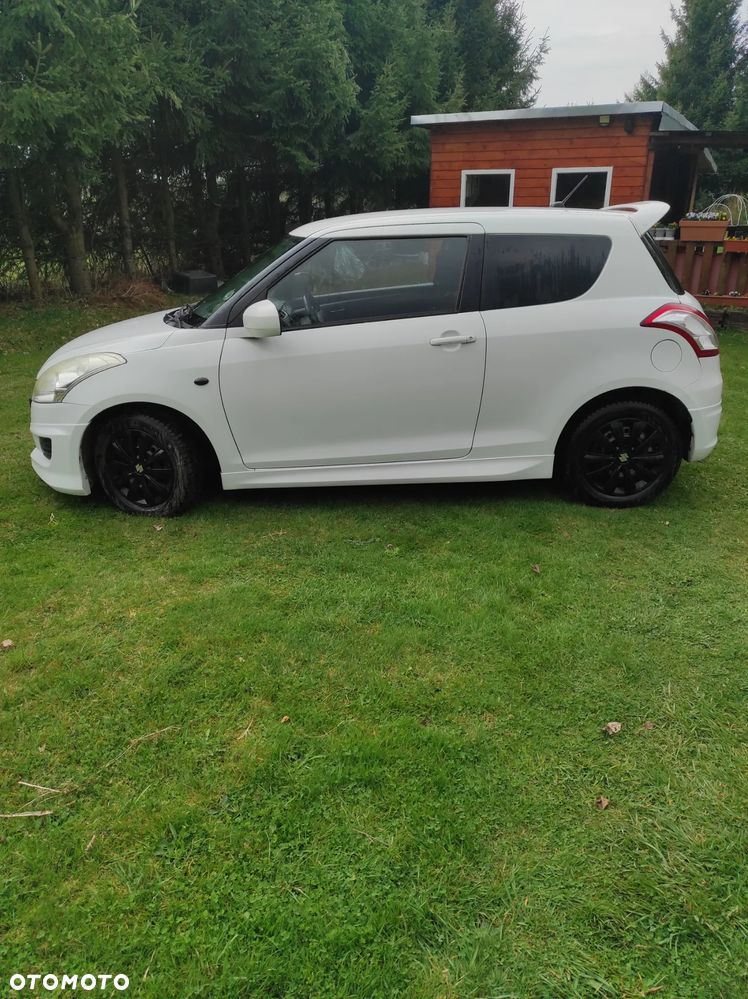 Suzuki Swift - 3