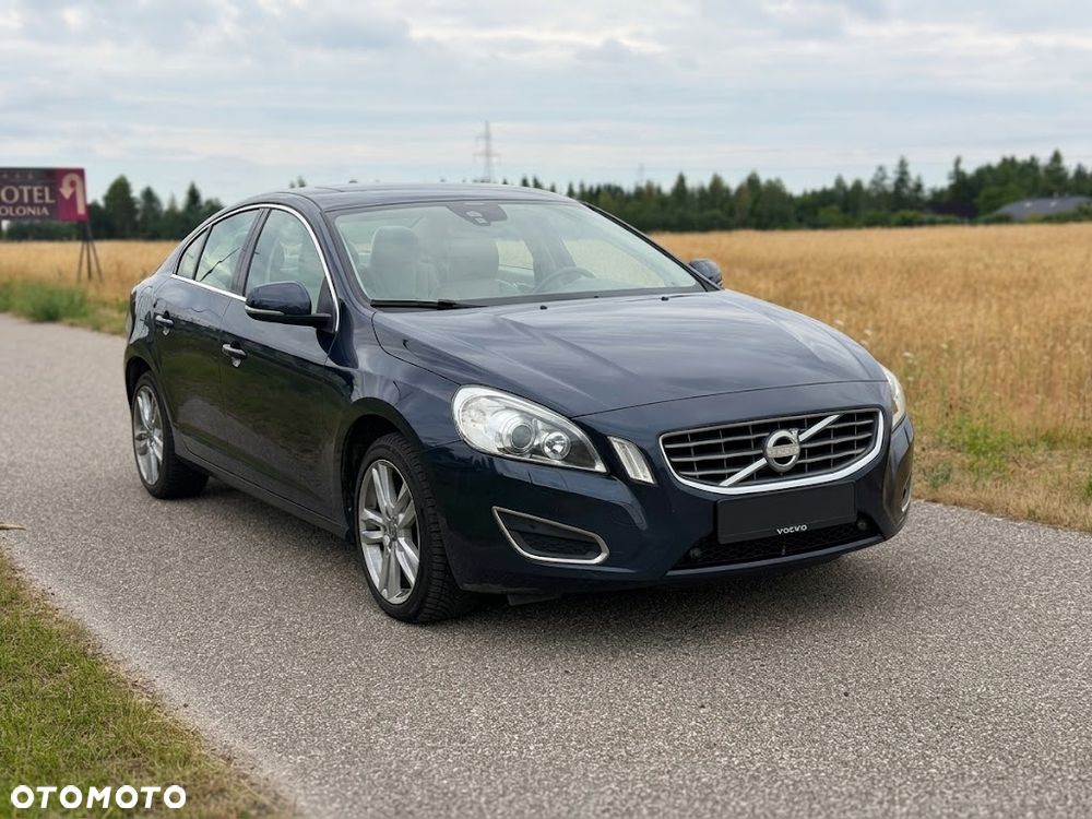 Volvo S60 D4 Summum - 1