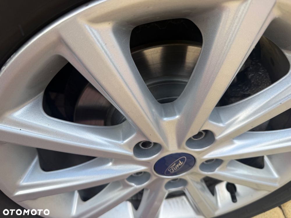 Ford Focus 1.0 EcoBoost Titanium - 16