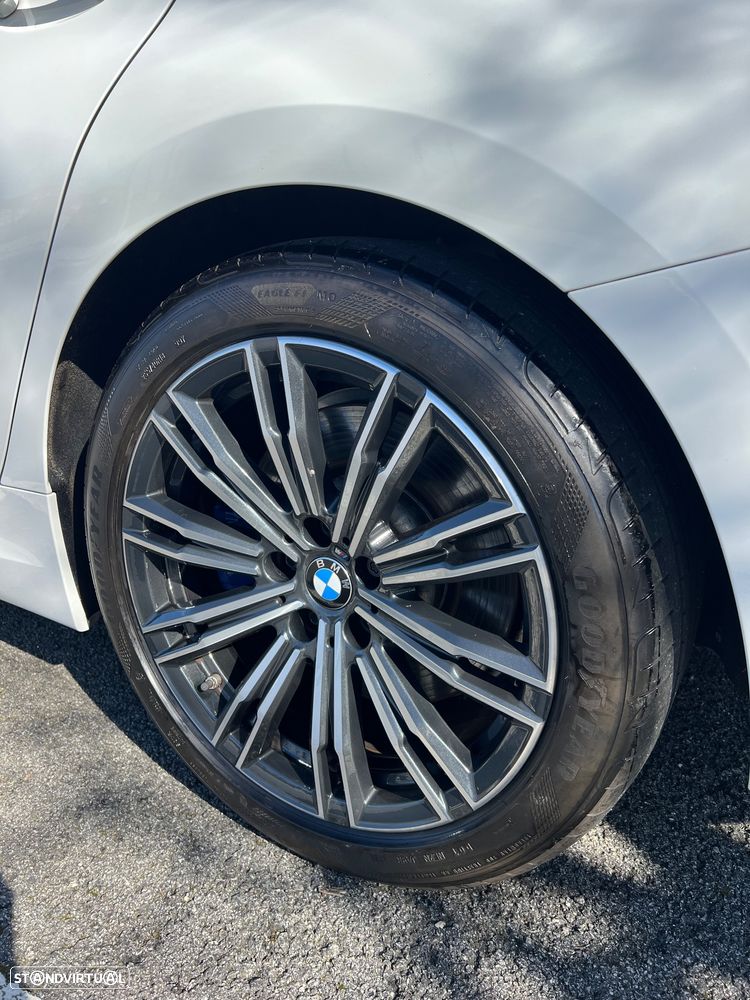 BMW 320 d Pack M Auto - 4