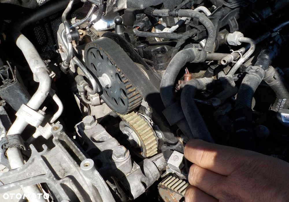 Volkswagen Passat Variant 1.6 TDI SCR DSG - 10