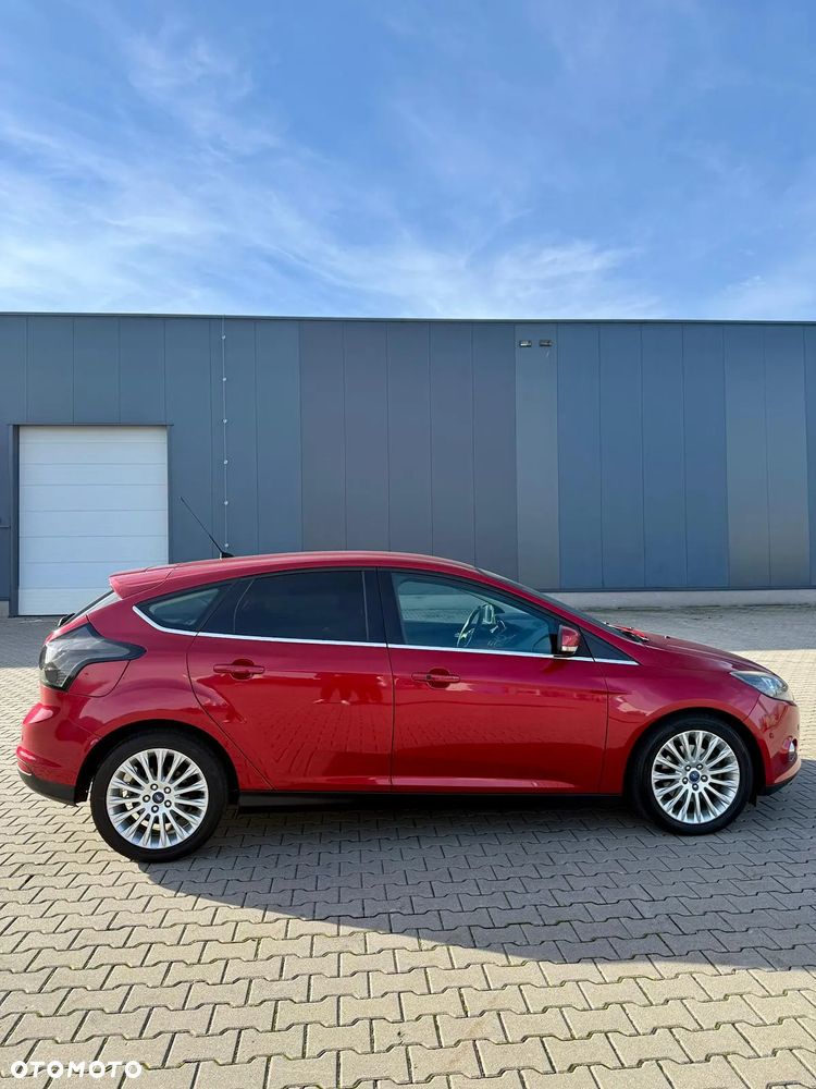 Ford Focus 1.6 EcoBoost Titanium - 23