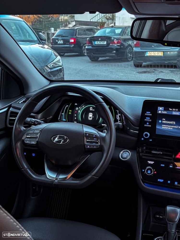 Hyundai Ioniq 1.6 GDI PHEV - 11