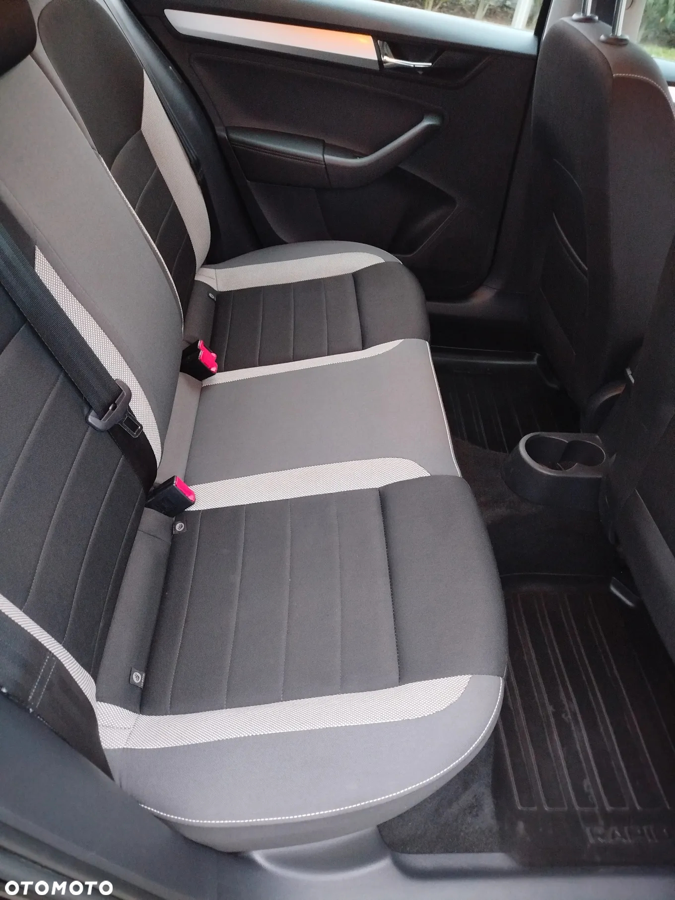 Skoda RAPID 1.0 TSI Ambition - 11