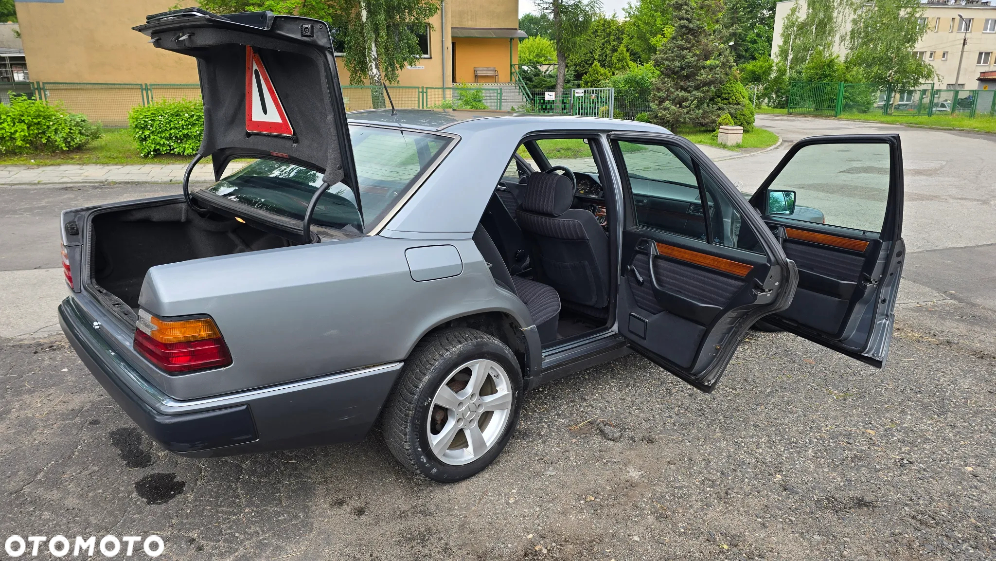 Mercedes-Benz W124 (1984-1993) - 9