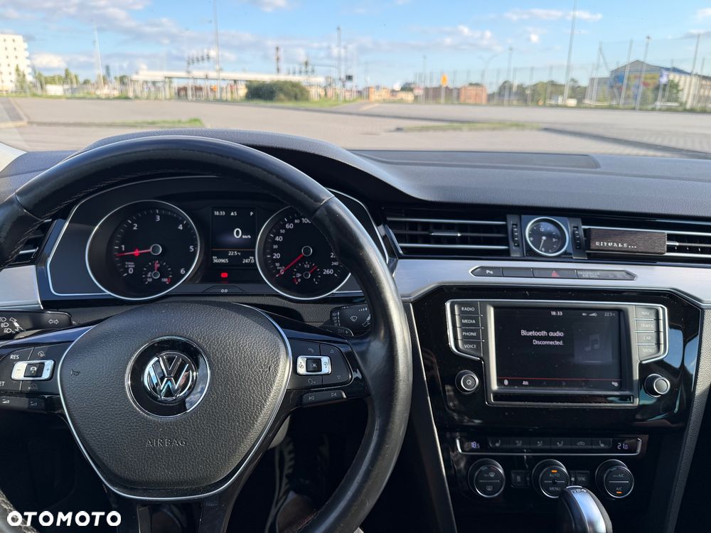 Volkswagen Passat 2.0 TDI BMT Highline DSG7 - 14