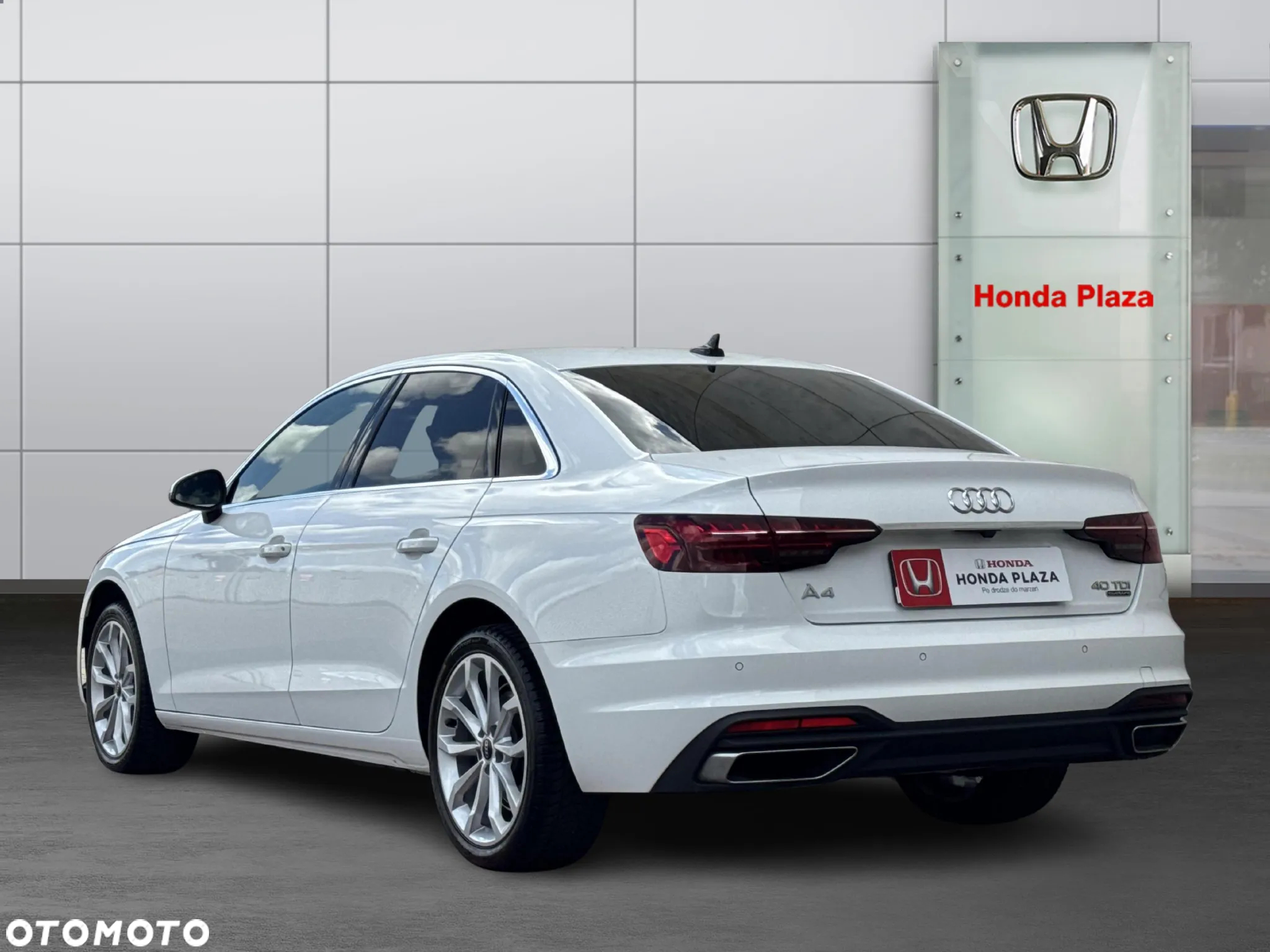Audi A4 - 4