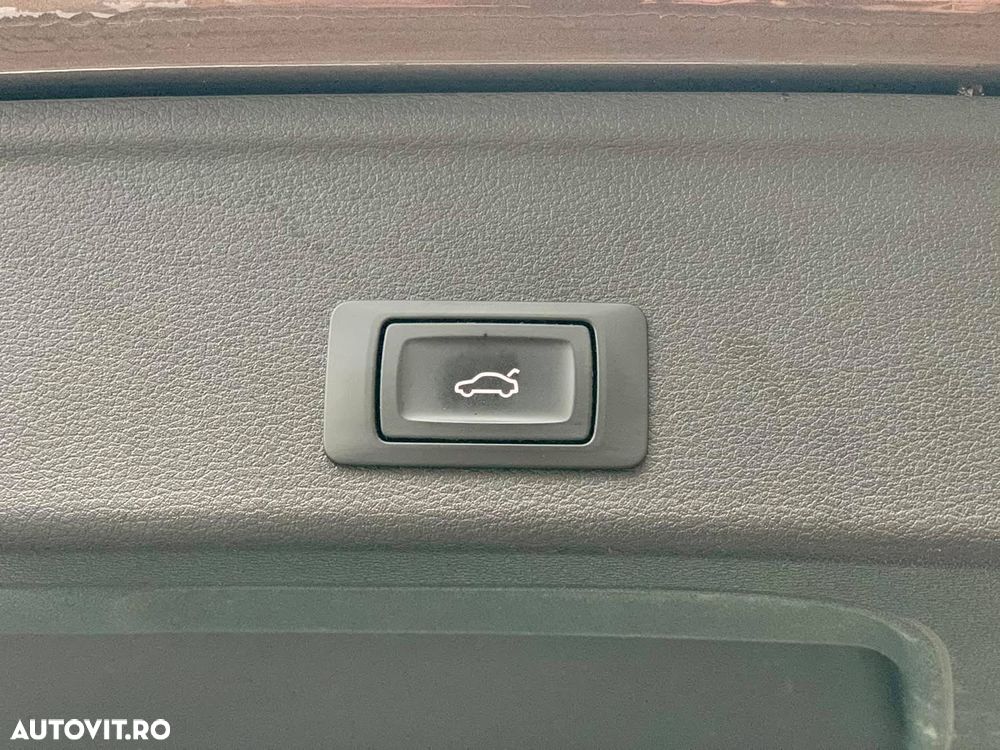 Audi A4 2.0 TDI S tronic - 16