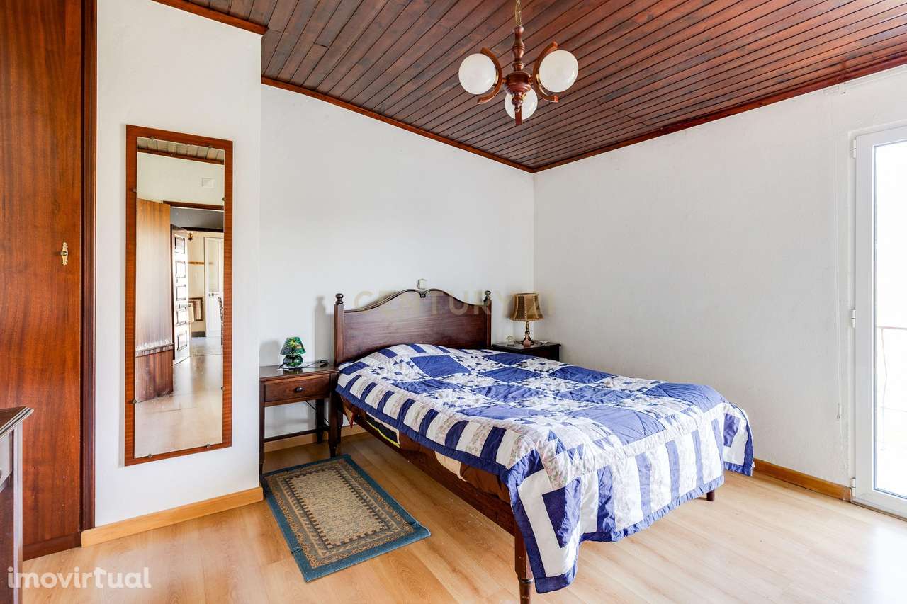 Duas Moradias em Santiago Litém - Grande imagem: 5/60